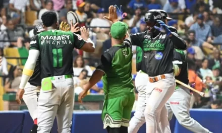 Mateo y Rogers lideran triunfo de Estrellas sobre Licey