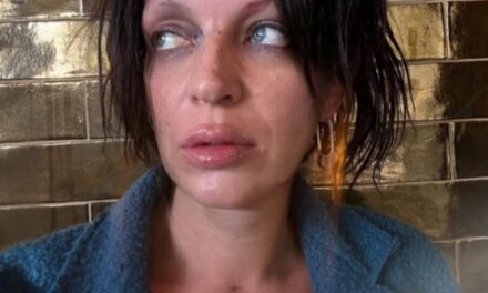 El hijo de Camilo Sesto ingresa en el hospital