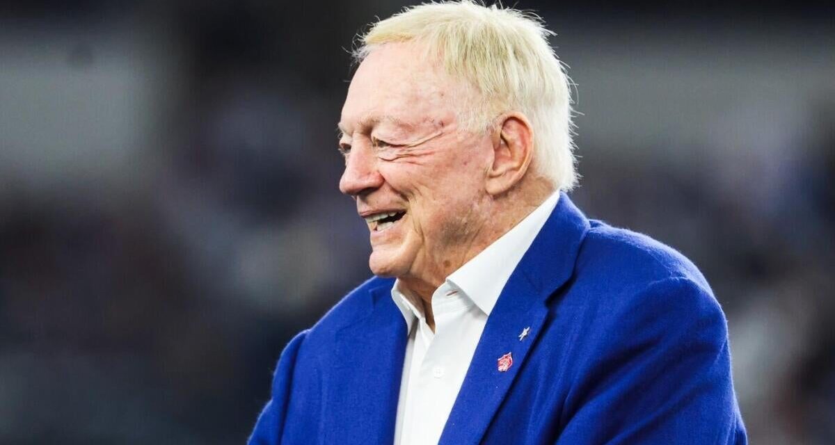 Jerry Jones asume el fracaso de los Cowboys y anticipa cambios en la franquicia