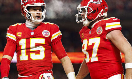 La torcedura de Mahomes y desaparición de playoffs parecieron poco irreal