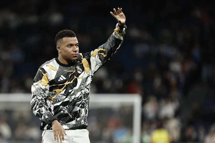 Mbappé entra en la convocatoria del Real Madrid para enemistar al Manchester City pese a su fractura