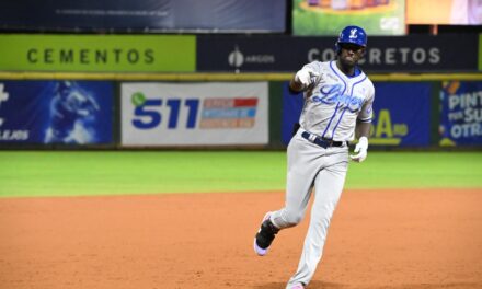 Abreu domina y Mauricio debuta con jonrón en triunfo 5-3 del Licey sobre el Escogido