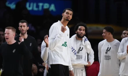 Wembanyama podría unirse a la lucha por la Copa NBA de los Spurs este fin de semana