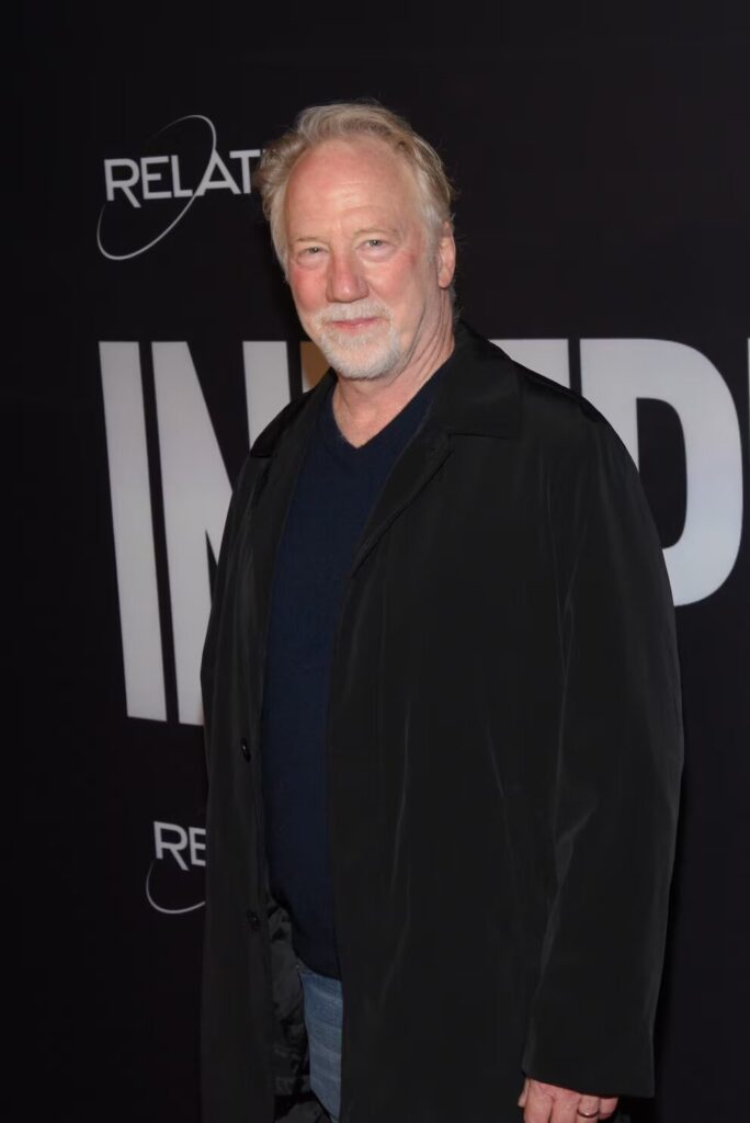 Timothy Busfield se entrega a las autoridades tras ser acusado de agresión sexual infantil - Noticias de hoy en República Dominicana | último minuto