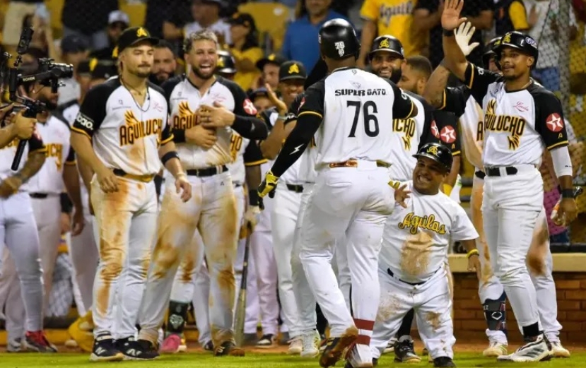 Águilas dejan en el contorno a los Gigantes