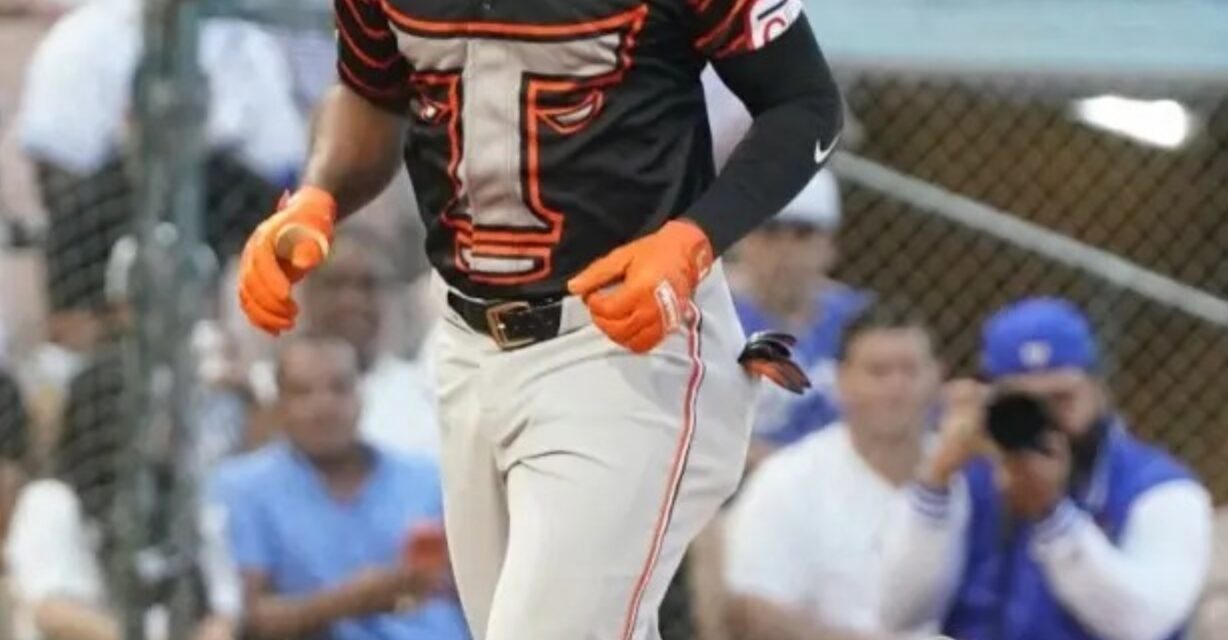 Bryan de la Cruz anhelo premio JMV de Lidom