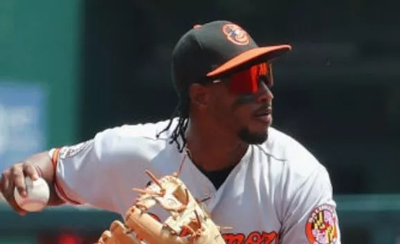 Atlanta firma al infielder Jorge Mateo por una temporada