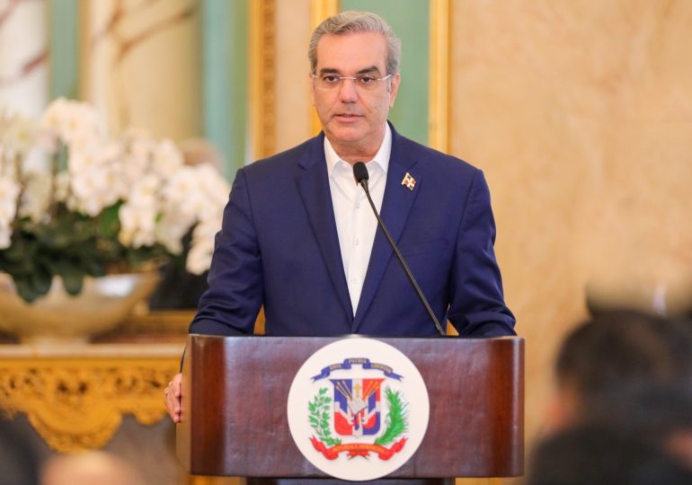 Abinader nombra comisión técnica del Consejo Nacional de Seguros de Salud (CoSeNaSa)