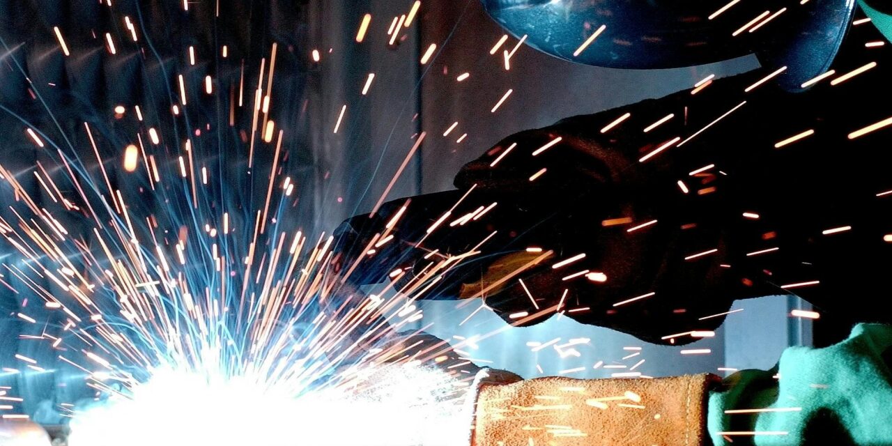 Actividad manufacturera dominicana cae en diciembre, informa AIRD