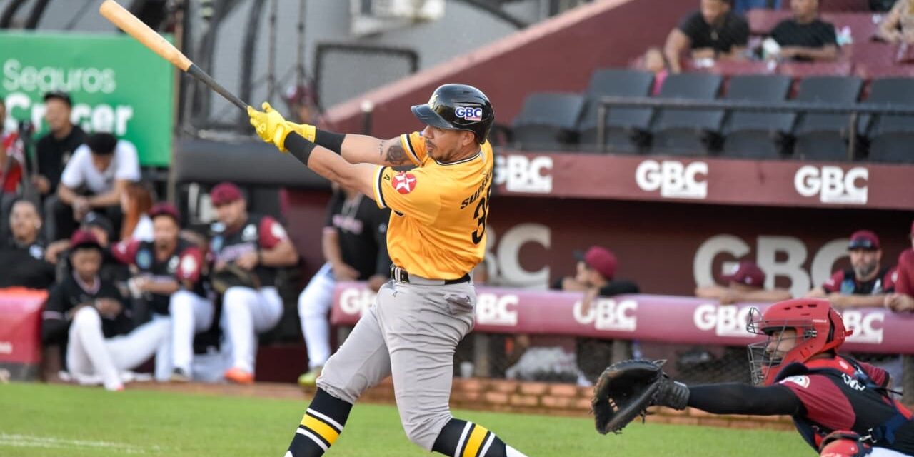 Adames y Despaigne conducen a las Águilas sobre los Gigantes; Las Águilas empatan en el segundo espacio con los Toros