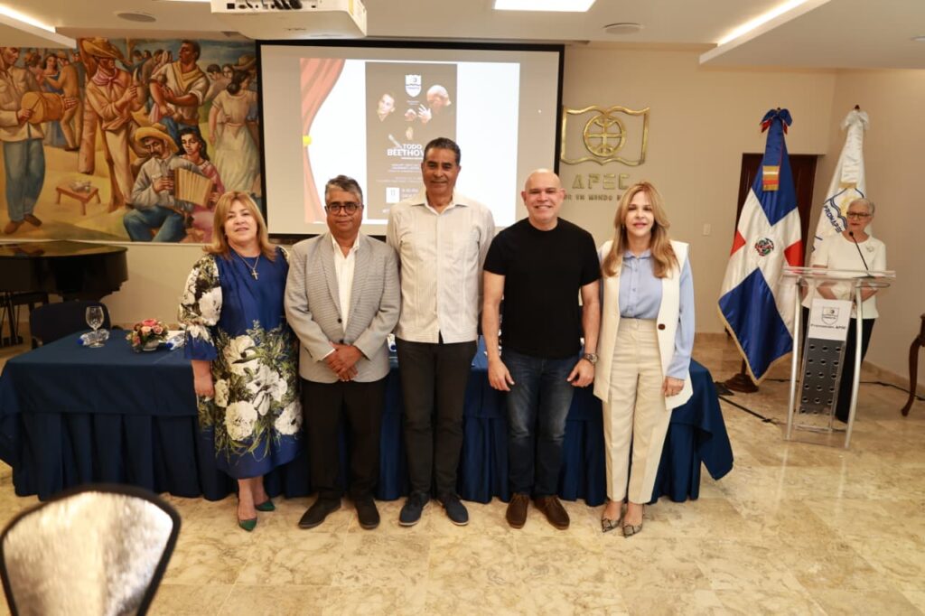 Amaury Sánchez: dirigir Beethoven para Promapec es un desafío artístico y espiritual - Noticias de hoy en República Dominicana | último minuto