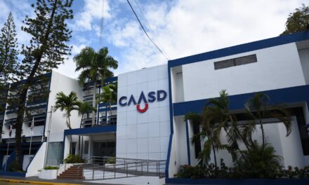 CAASD dice ajuste de tarifa de agua no afectará a usuarios residenciales