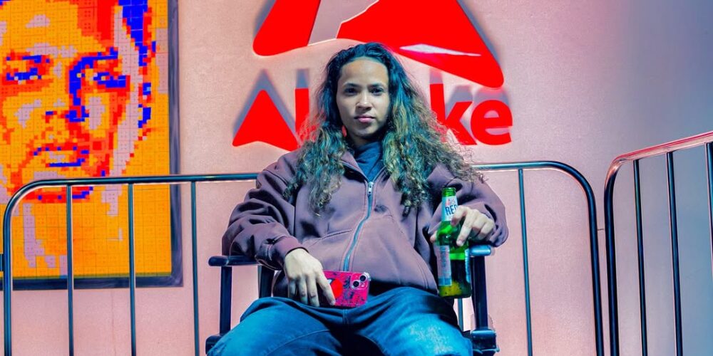 DJ Cocoo ganó una computadora para juegos posteriormente de “Live Extended”