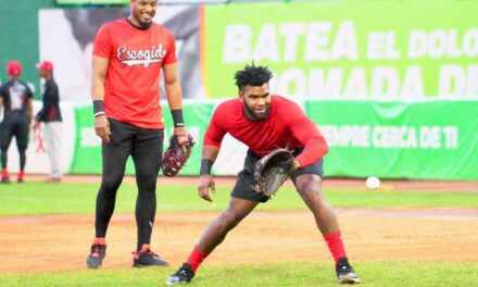 Héctor Rodríguez jugará la Serie Final con los Leones del Escogido