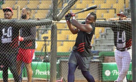 Héctor Rodríguez jugará la final con el Escogido