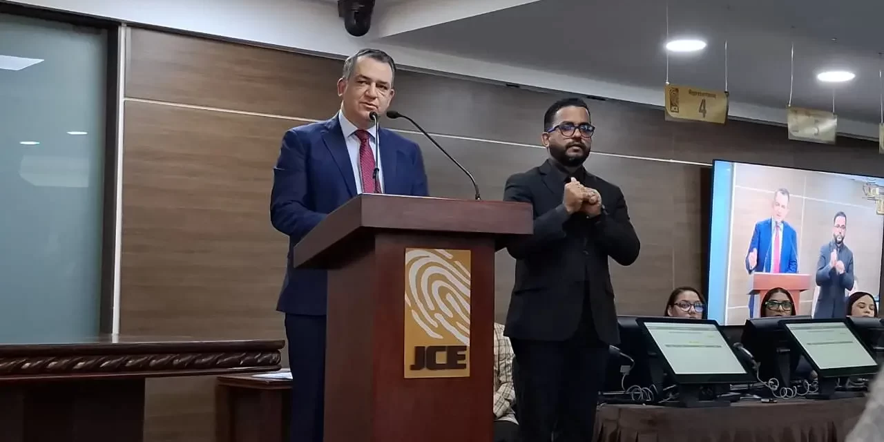 JCE lanceta primera grado de cédula doméstico