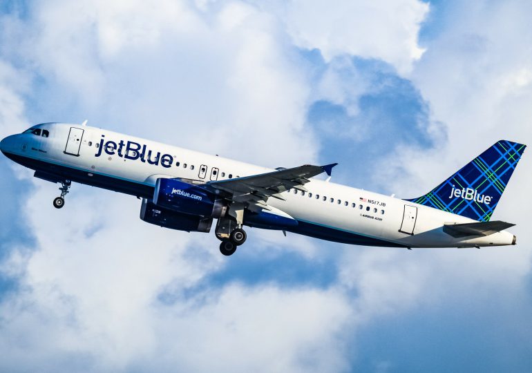 JetBlue es la más afectada por el cerradura del espacio sutil del Caribe tras la actividad de Estados Unidos