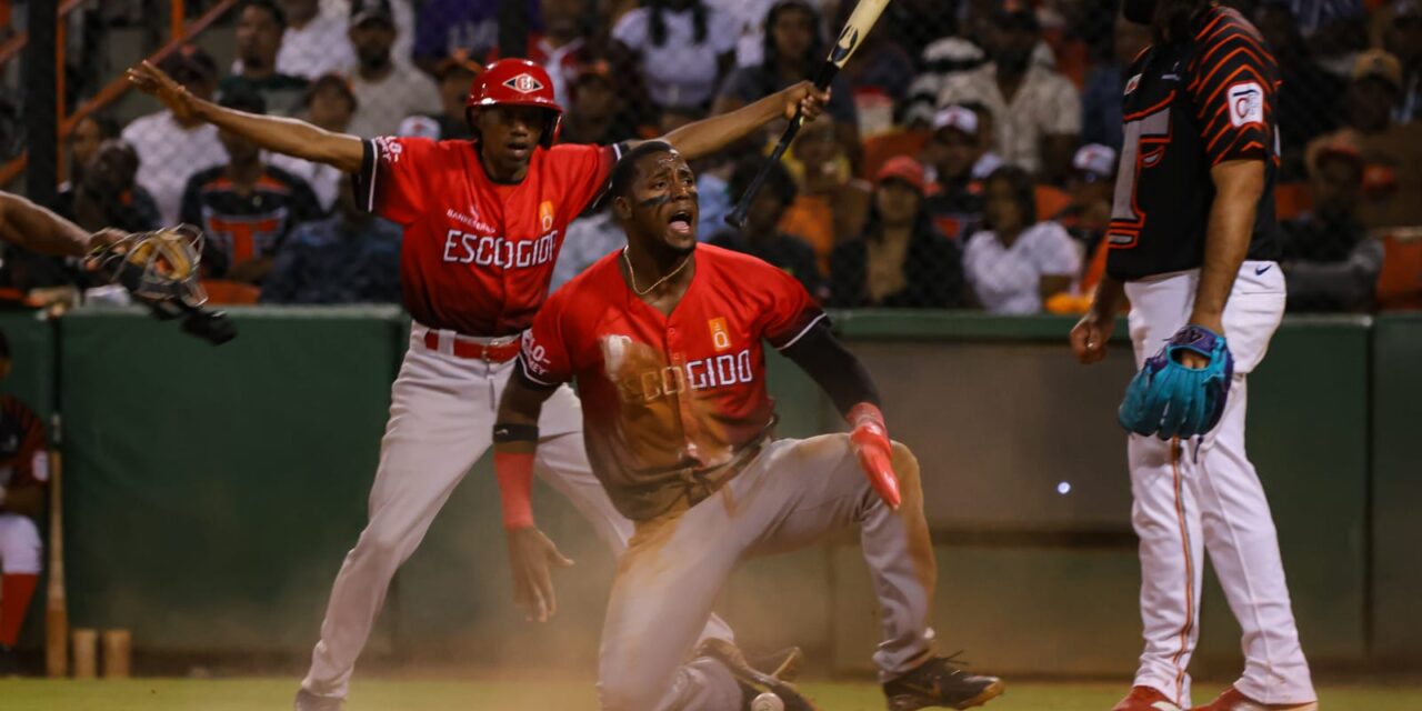 Escogido toma preeminencia 2-0 en la final tras ataque esencia de Navarro y Lake delante los Toros