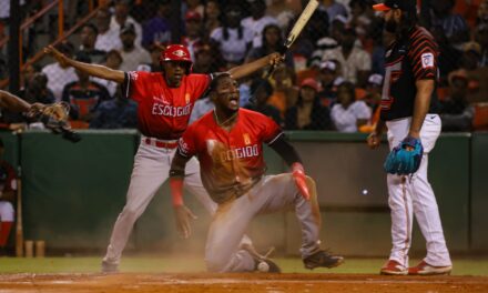 Escogido toma preeminencia 2-0 en la final tras ataque esencia de Navarro y Lake delante los Toros