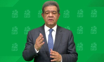 Leonel Fernández aboga por el diálogo político para restablecer la estabilidad en Venezuela