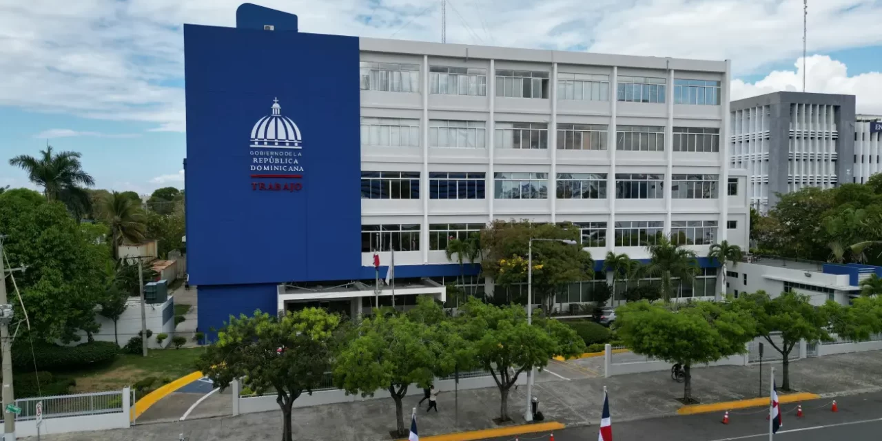 Ministerio de Trabajo recuerda feriado por el Día de Duarte se mantiene el 26 de enero