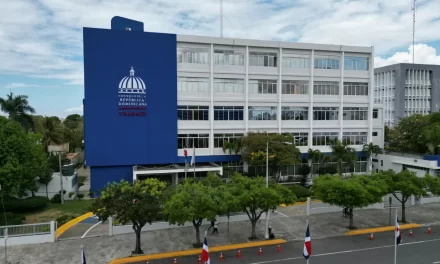 Ministerio de Trabajo confirma el 27 de febrero como feriado franquista no lectivo