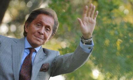 Muere el diseñador de moda Valentino Garavani a los 93 primaveras
