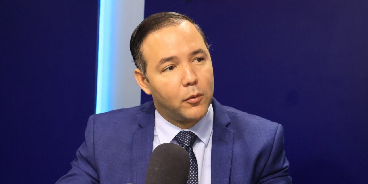 Johnny Pujols reitera que el PLD no fijará postura sobre situación en Venezuela