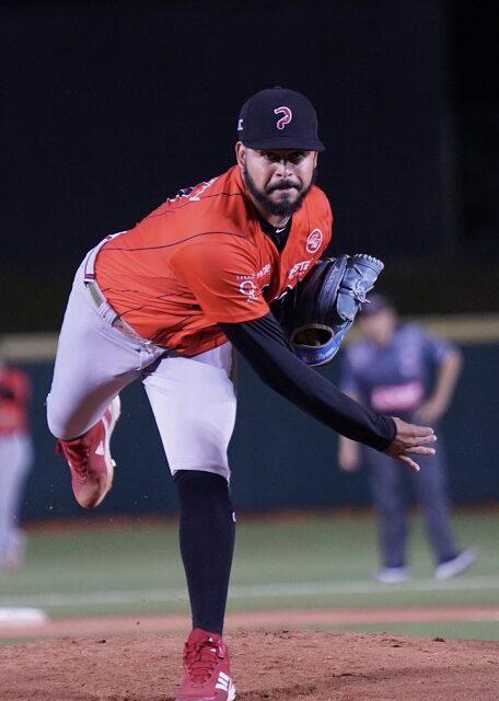 Los Cangrejeros buscan este martes vencer el título Liga de béisbol profesional de Puerto Rico