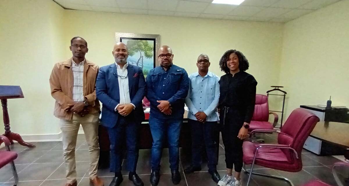Sociedad Dominicana de Ortopedia y Hospital Darío Contreras refuerzan atención de traumatología y exhortan a la población a tener precaución durante las festividades