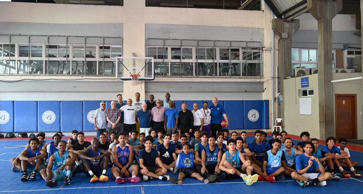 Tito Horford insta a los jóvenes a no darse sus sueños