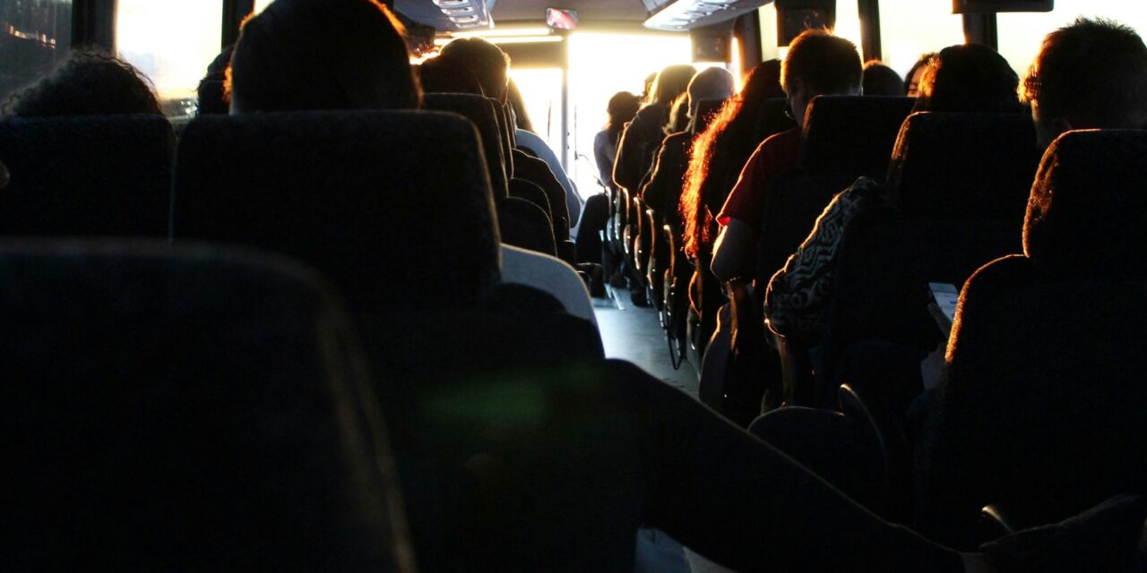 Varios heridos tras siniestro de autobús en Higüey