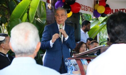 Danilo Medina: República Dominicana vive una ruina técnica