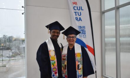 Se gradúan dominicanos como Especialistas en Folklore