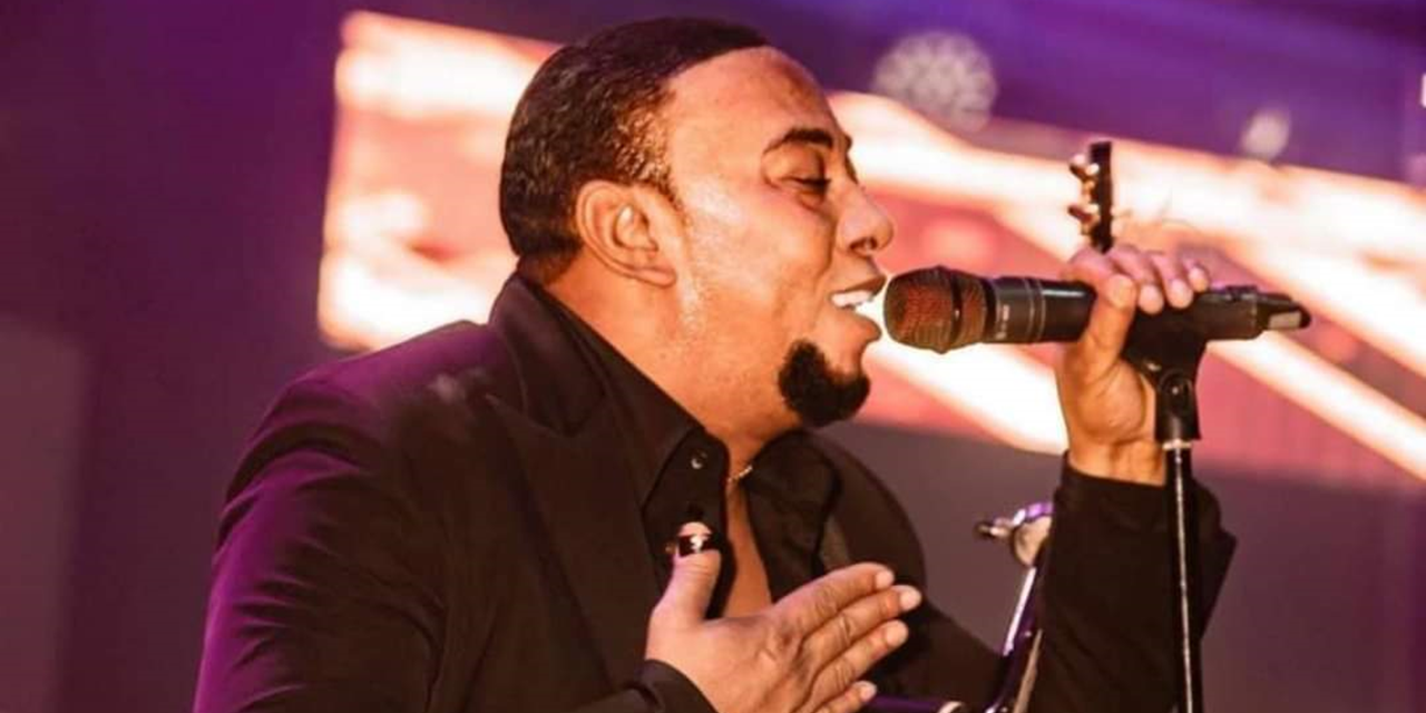 Los cambios en el rostro de Anthony Santos generan comentarios