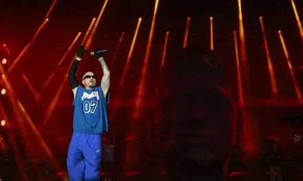 Jugarán J Balvin, Diana Flores y Deion Sanders