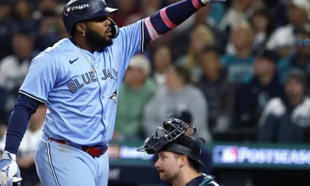 En el Clásico sonará “Plakata”: Vladimir Guerrero Jr. debutará con República Dominicana | De Zaguero Minuto