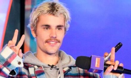El cantante canadiense Justin Bieber actuará en los Grammy