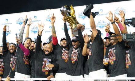 Abinader felicita a los Leones del Escogido por conquistar el bicampeonato de la Lidom