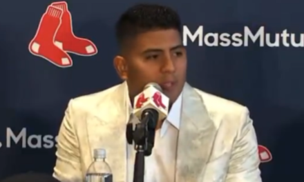 Red Sox finaliza pacto con el tirador siniestro Ranger Suárez