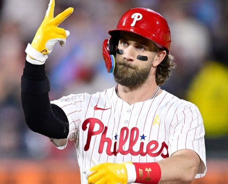 Bryce Harper está aún sorprendido por crítica de Phillies