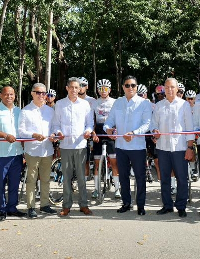 Danielky Cedeño vence en la primera etapa revés de ciclismo