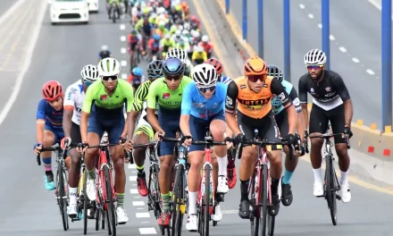 118 pedalistas a recorre 836 kilómetros Vuelta Independencia