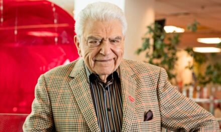 Don Francisco denuncia uso de su imagen para estafas