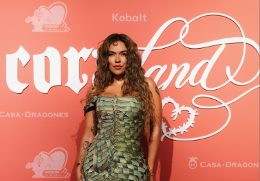 Karol G y la Fundación Con Cora anuncian su segunda bizarría