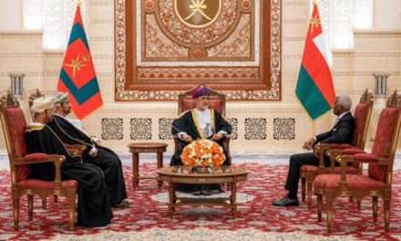 Embajador dominicano Andy Rodríguez Durán presenta Cartas Credenciales al Sultán de Omán