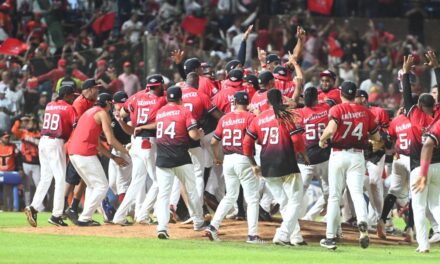 Cultura ganadora sostiene embajador del Escogido en 105 aniversario