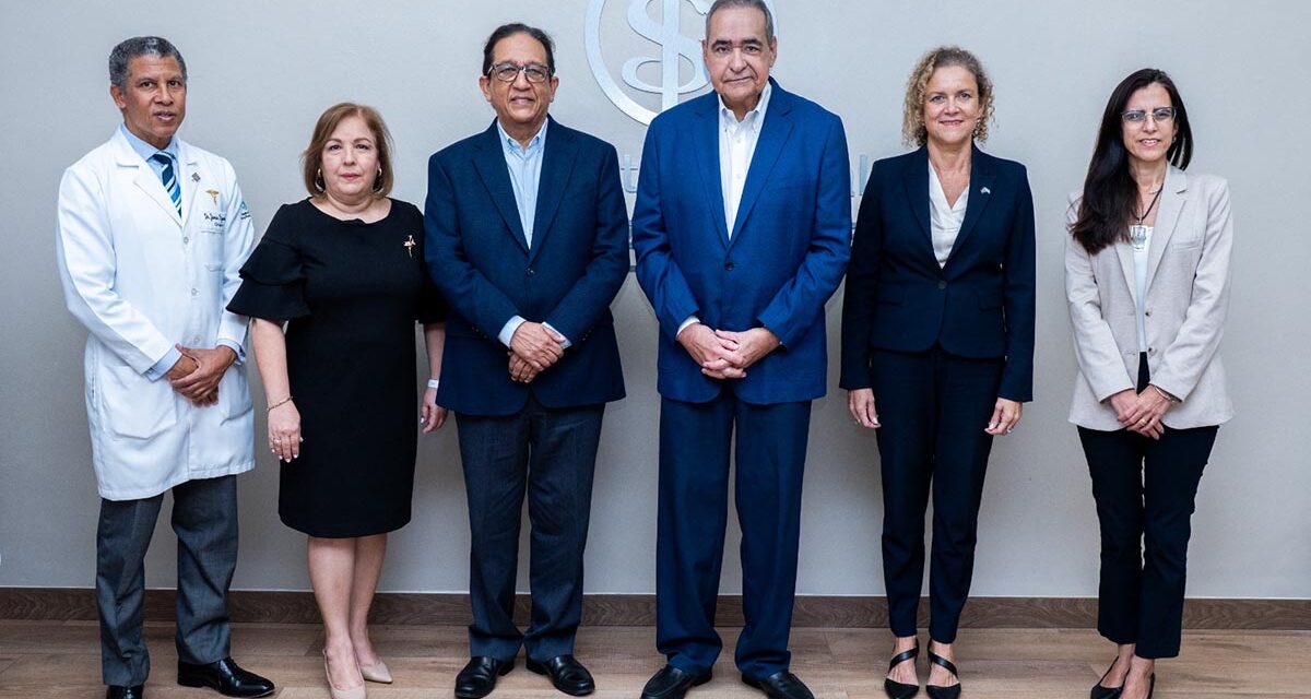 INCORT recibe al Embajador de Argentina para una entrevista guiada al HGPS como centro pionero en trasplante de hígado del país