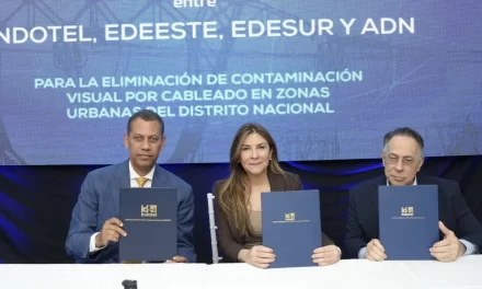 Gobierno venablo plan para eliminar cableado obsoleto en Santo Domingo