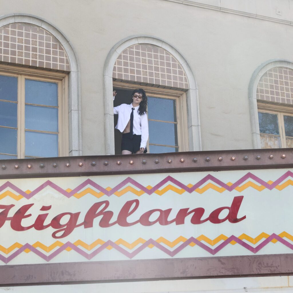 Kristen Stewart compra el histórico Highland Theatre de Los Ángeles - Noticias de hoy en República Dominicana | último minuto